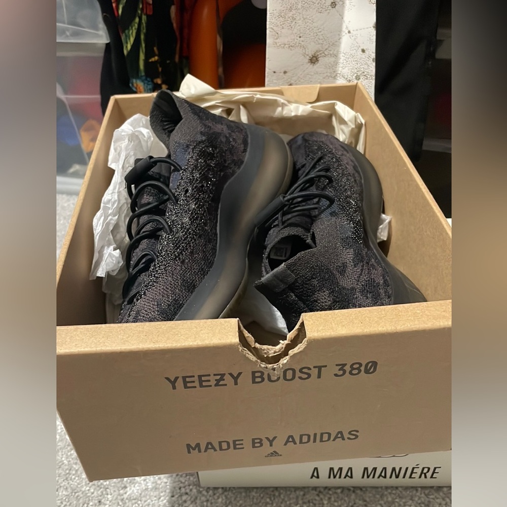 Kids Yeezy boost 380